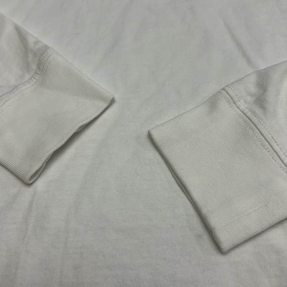 ⭐️BOGO FREE⭐️ Vineyard Vines Fire Works whale decal shirt size XXS - Picture 5 of 9